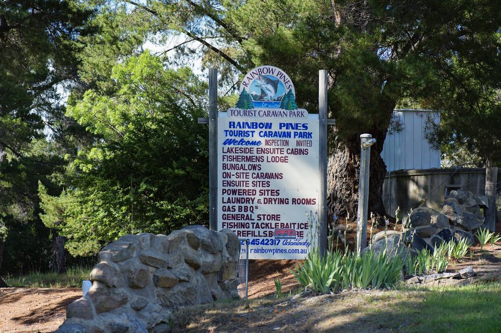 Rainbow Pines Tourist Caravan Park Adaminaby Bagian luar foto