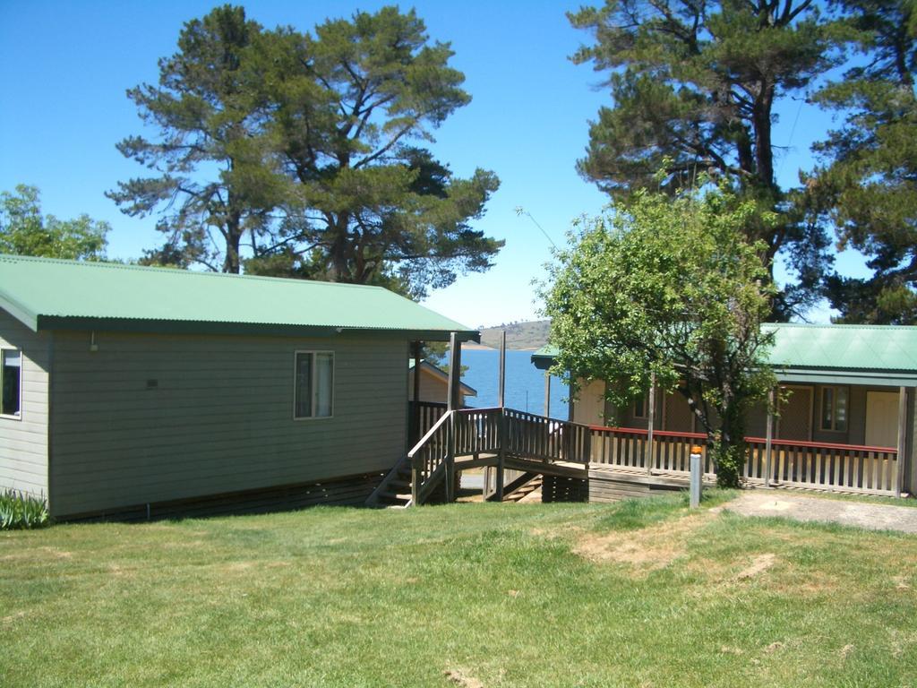 Rainbow Pines Tourist Caravan Park Adaminaby Bagian luar foto